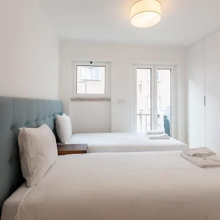 Flh Avenida Liberdade Stylish Apartment Lisbon